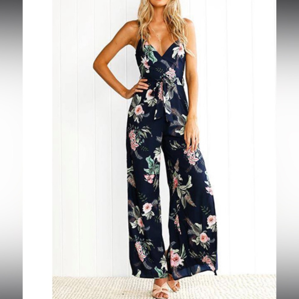 Cute Jumpsuit Navy Floral Romper by Selfie Leslie Size Small​